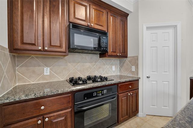 1807 Stacy Crest, Houston, TX 77008