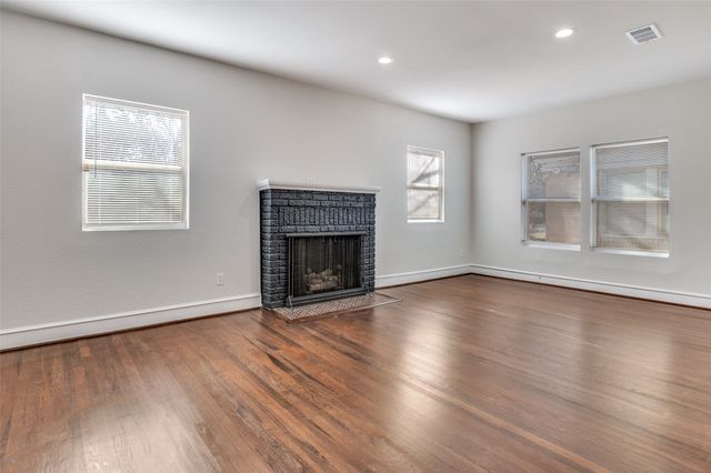 1631 Homewood Place, Dallas, TX 75224