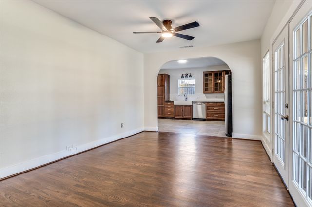 1631 Homewood Place, Dallas, TX 75224