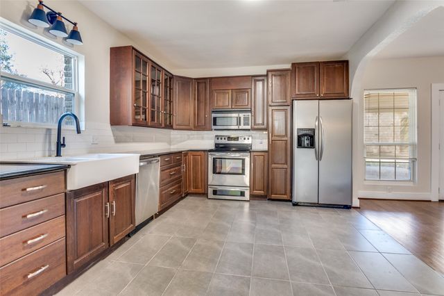 1631 Homewood Place, Dallas, TX 75224