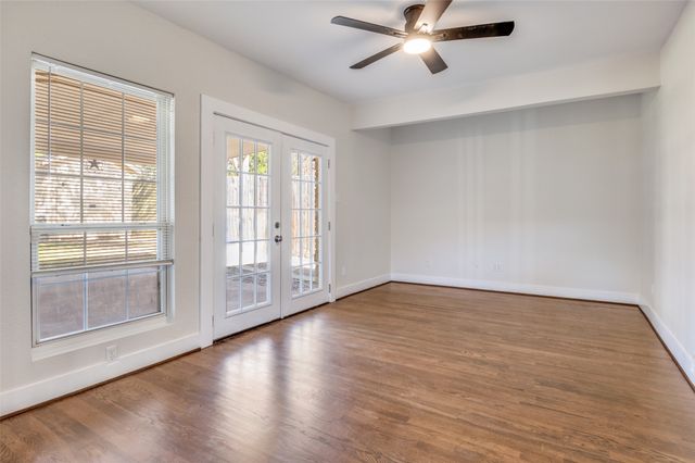 1631 Homewood Place, Dallas, TX 75224