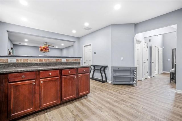 6297 Polar Fox Court, Riverdale, GA 30296