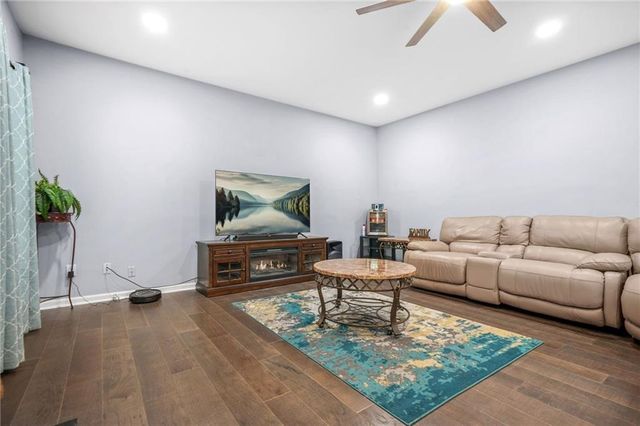 6297 Polar Fox Court, Riverdale, GA 30296