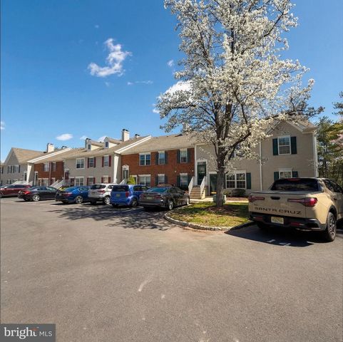 205 CASTLETON CT, Pennington, NJ 08534