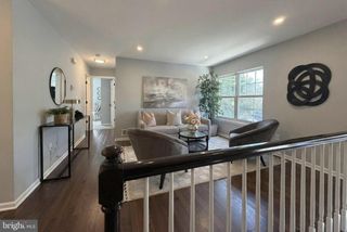 205 CASTLETON CT, Pennington, NJ 08534