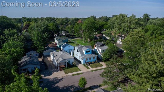 1787 Academy Street, Ferndale, MI 48220