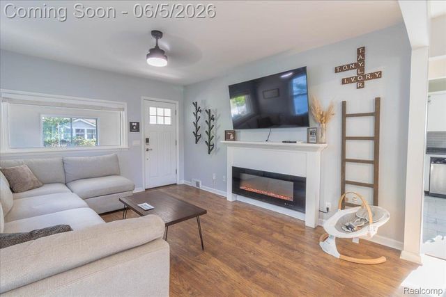 1787 Academy Street, Ferndale, MI 48220