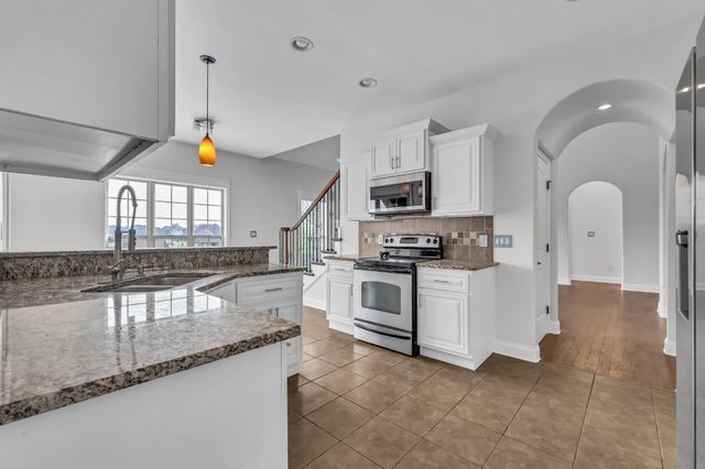 420 Carson Bailey Ct, Clarksville, TN 37043