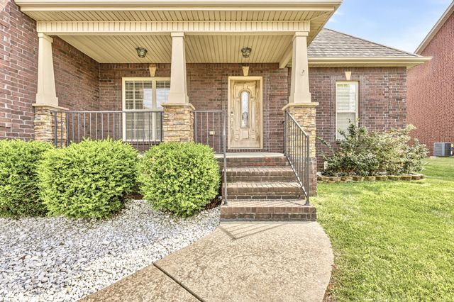 420 Carson Bailey Ct, Clarksville, TN 37043