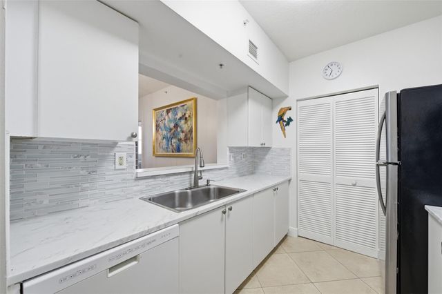 3020 NE 32nd Avenue 1103, Fort Lauderdale, FL 33308