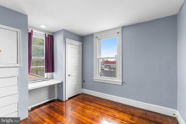3 BEVERLY AVE, Lansdowne, PA 19050