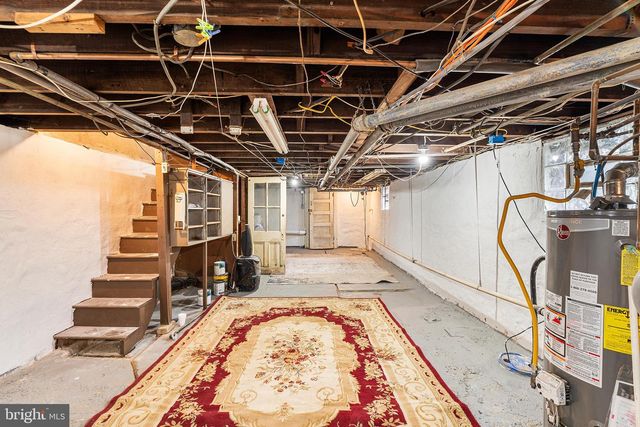 3 BEVERLY AVE, Lansdowne, PA 19050