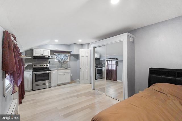 3 BEVERLY AVE, Lansdowne, PA 19050
