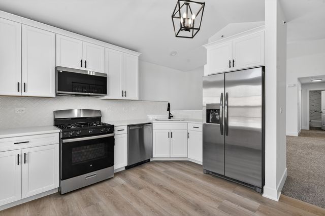 403 Cromwell Circle 2, Bartlett, IL 60103