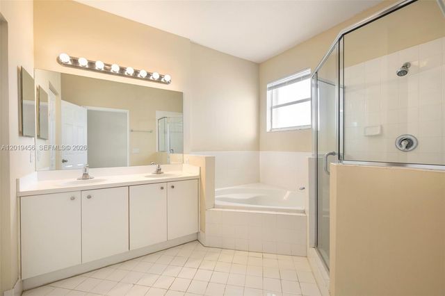22280 SW 93rd Pl, Cutler Bay, FL 33190