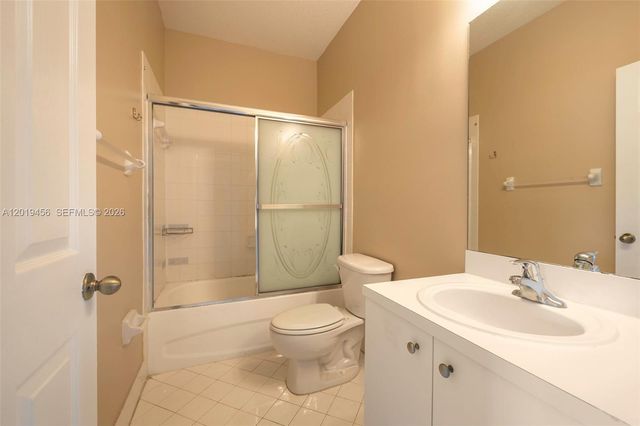 22280 SW 93rd Pl, Cutler Bay, FL 33190