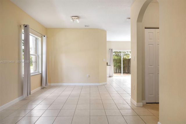 22280 SW 93rd Pl, Cutler Bay, FL 33190