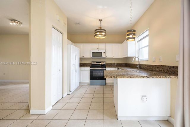 22280 SW 93rd Pl, Cutler Bay, FL 33190