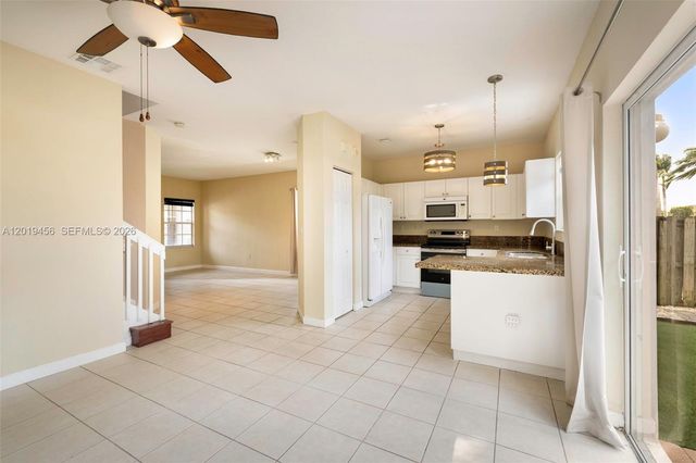 22280 SW 93rd Pl, Cutler Bay, FL 33190
