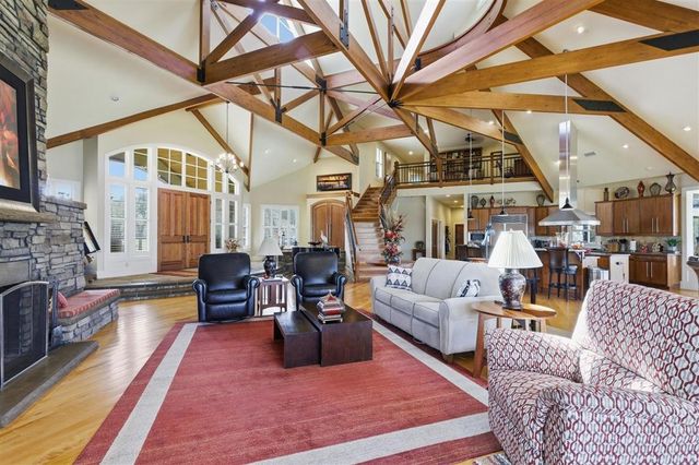 1046 Hollis Road, Westlake, LA 70669