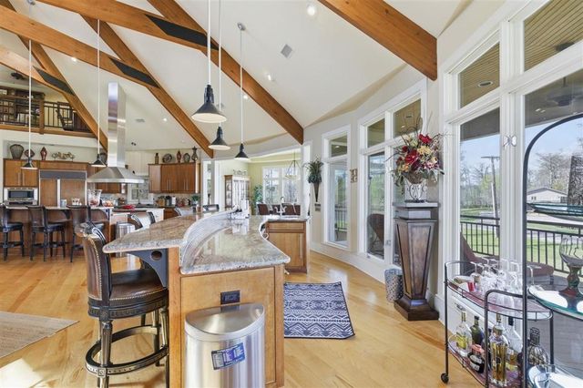 1046 Hollis Road, Westlake, LA 70669