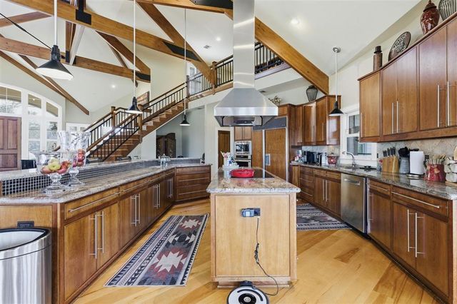 1046 Hollis Road, Westlake, LA 70669