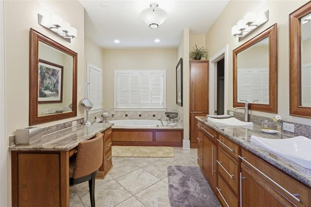 1046 Hollis Road, Westlake, LA 70669