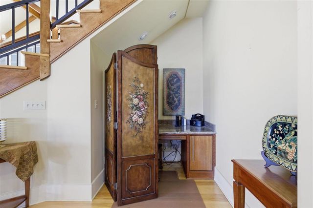 1046 Hollis Road, Westlake, LA 70669