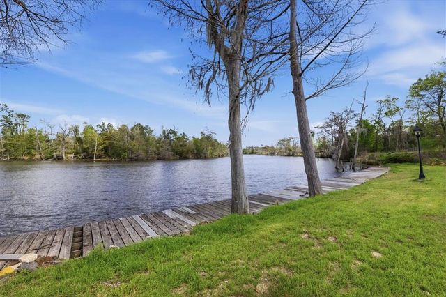 1046 Hollis Road, Westlake, LA 70669