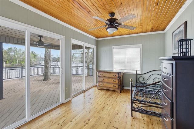 1046 Hollis Road, Westlake, LA 70669