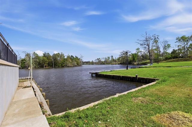 1046 Hollis Road, Westlake, LA 70669