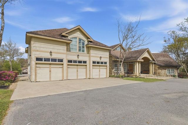 1046 Hollis Road, Westlake, LA 70669