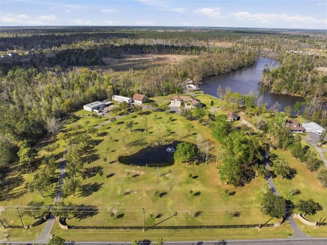 1046 Hollis Road, Westlake, LA 70669