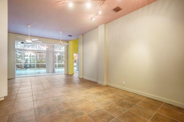 2534 Egret Lake Drive, Greenacres, FL 33413