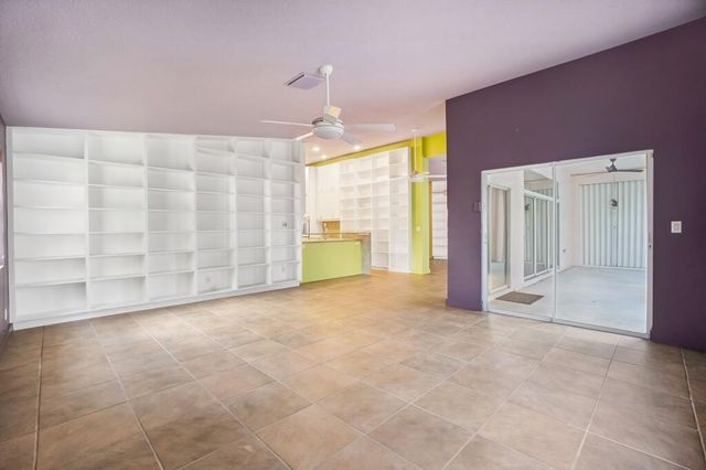 2534 Egret Lake Drive, Greenacres, FL 33413