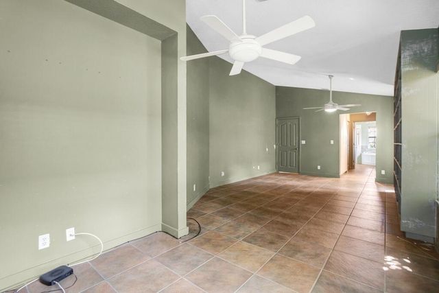 2534 Egret Lake Drive, Greenacres, FL 33413