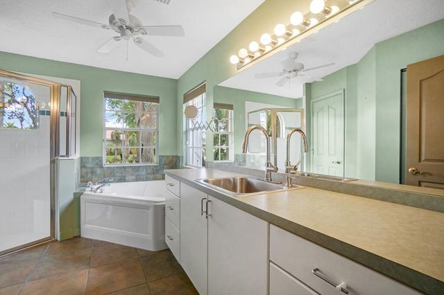 2534 Egret Lake Drive, Greenacres, FL 33413