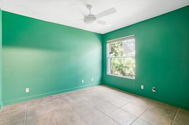 2534 Egret Lake Drive, Greenacres, FL 33413