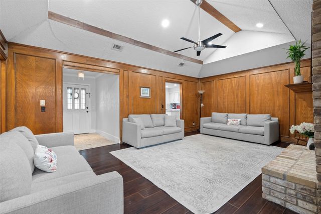 7213 Timberline Drive, Rowlett, TX 75089