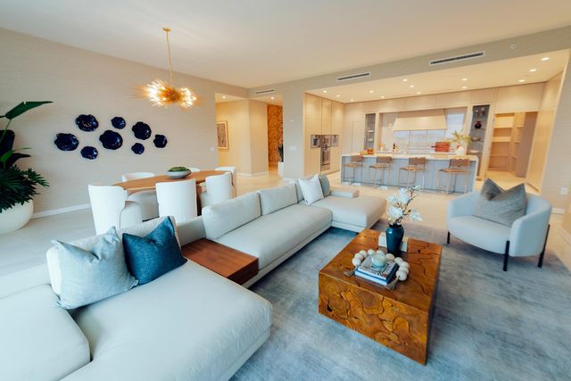 220 SE Mizner Boulevard Ph921, Boca Raton, FL 33432