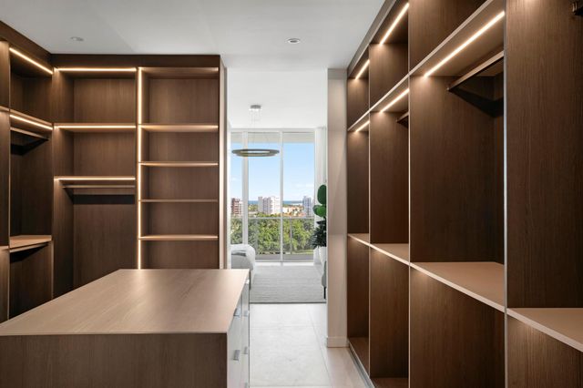 220 SE Mizner Boulevard Ph921, Boca Raton, FL 33432