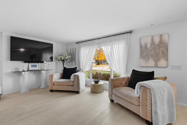 4228 Park View Drive, Janesville, WI 53546