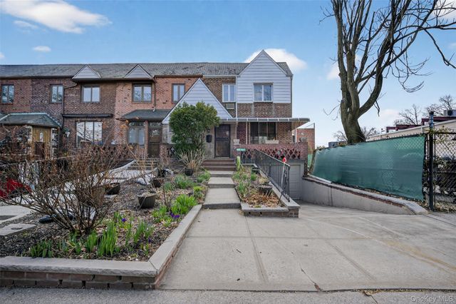 85-12 65th Drive, Rego Park, NY 11374