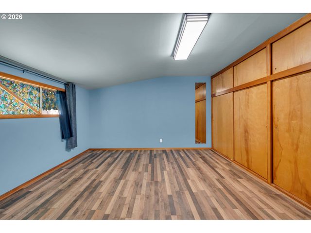 1235 C St, Washougal, WA 98671