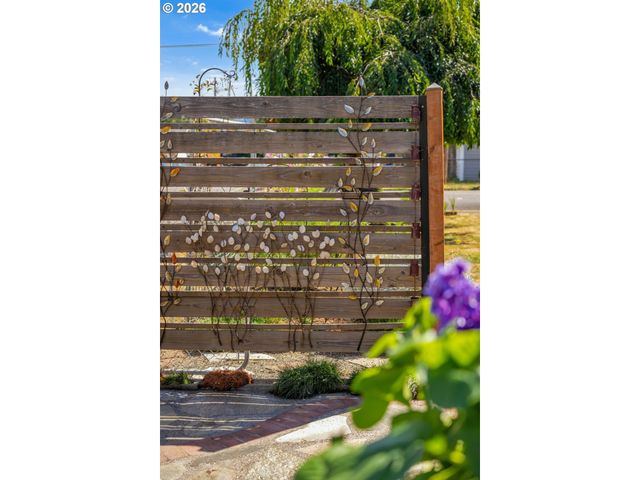 1235 C St, Washougal, WA 98671