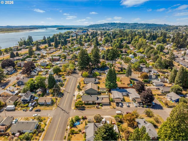 1235 C St, Washougal, WA 98671