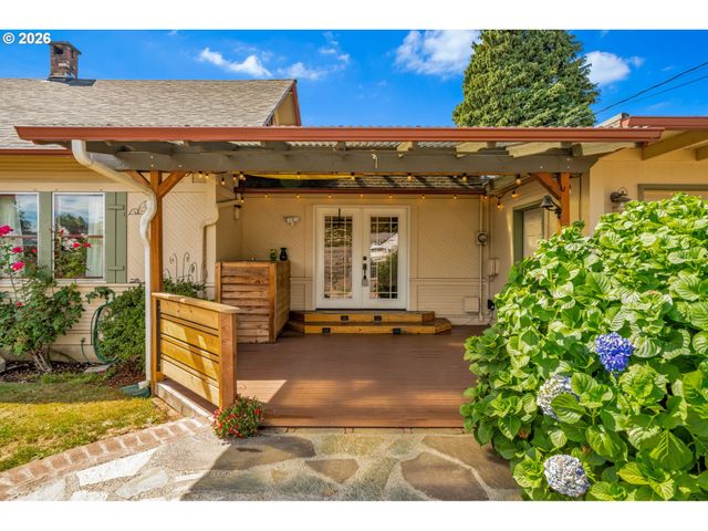 1235 C St, Washougal, WA 98671