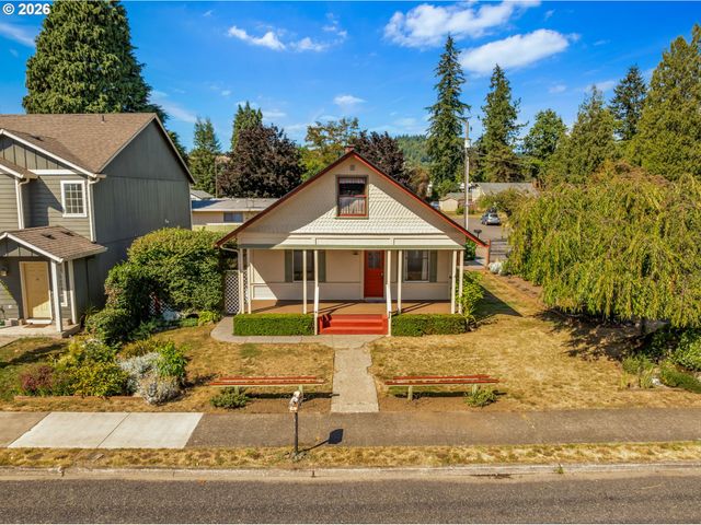 1235 C St, Washougal, WA 98671