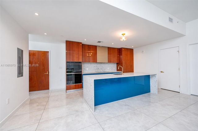 2678 Tigertail Avenue 413, Miami, FL 33133