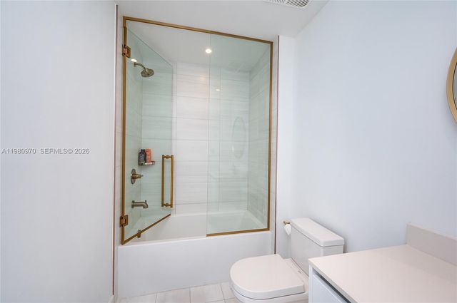 2678 Tigertail Avenue 413, Miami, FL 33133